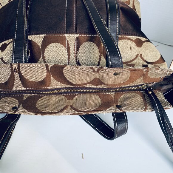 COACH Classic C Leather Fabric Purse Handbag Pocketbook Really $? - Picture 12 of 16